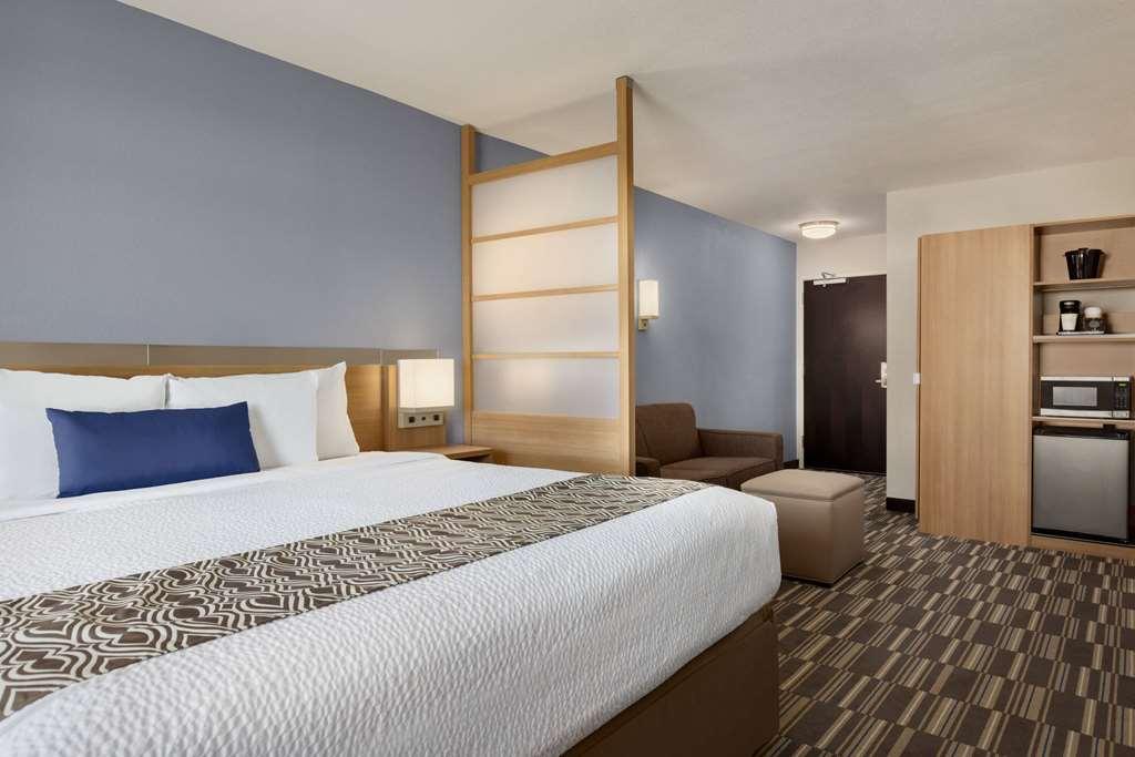Microtel Inn & Suites By Wyndham Gambrills Odenton Номер фото