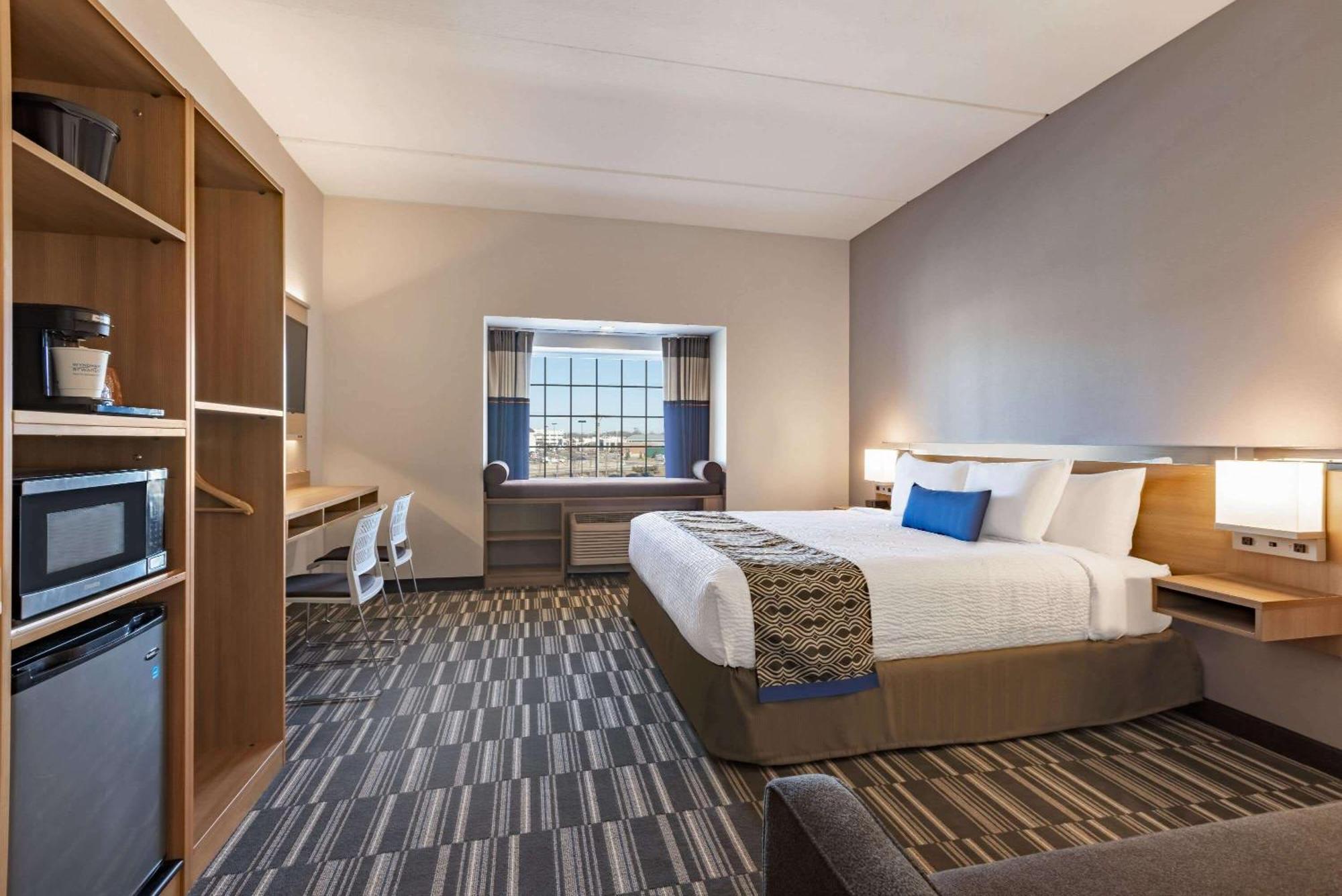 Microtel Inn & Suites By Wyndham Gambrills Odenton Экстерьер фото