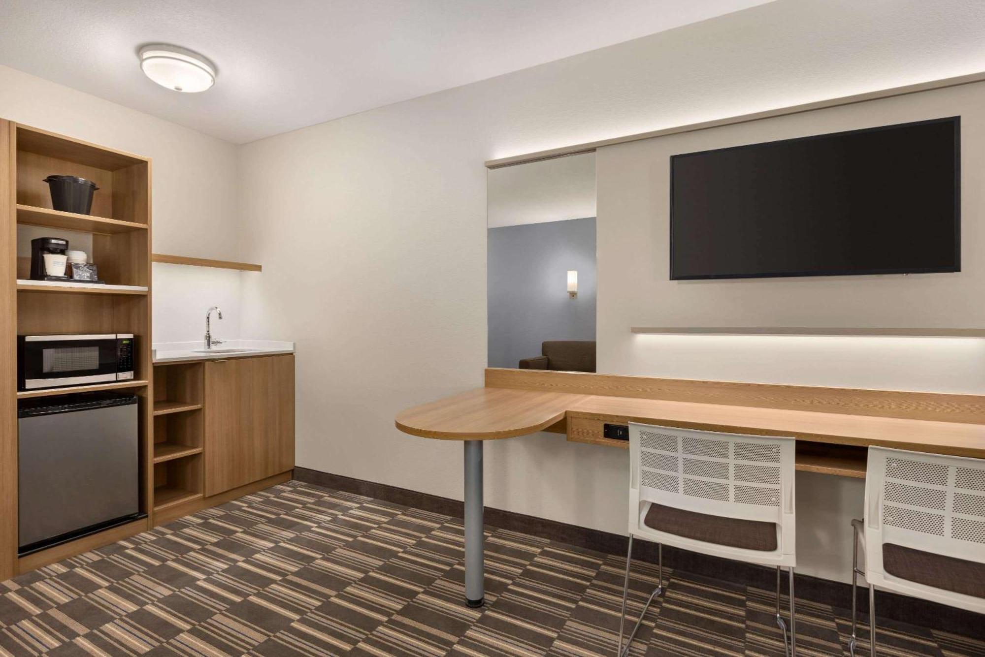 Microtel Inn & Suites By Wyndham Gambrills Odenton Экстерьер фото