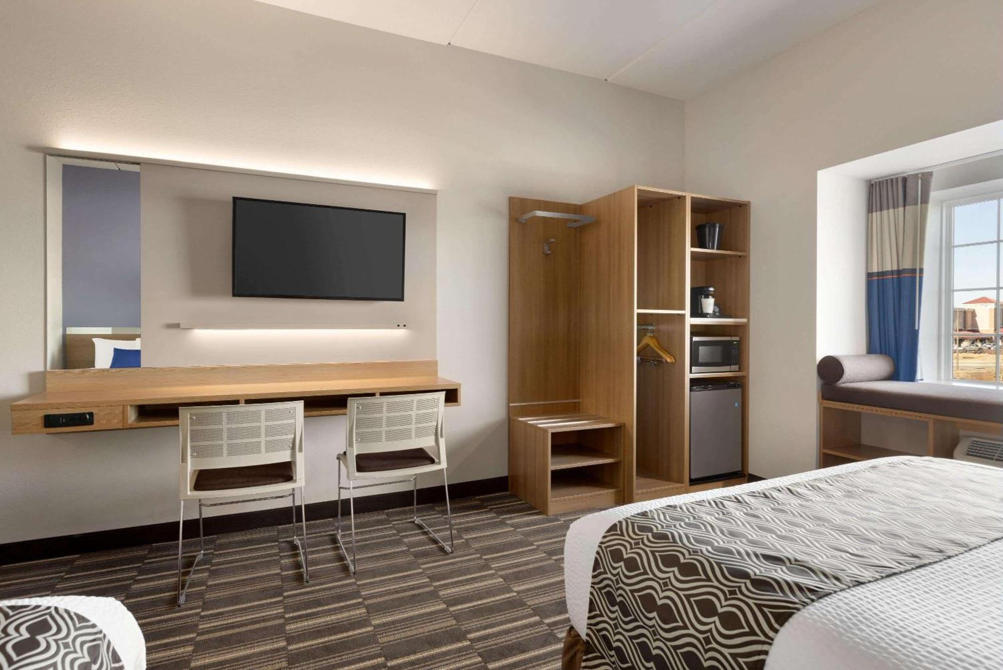 Microtel Inn & Suites By Wyndham Gambrills Odenton Экстерьер фото